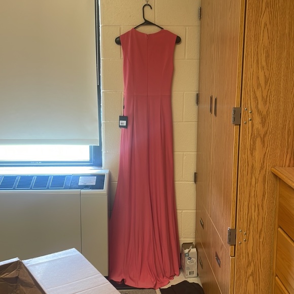 NWT IEENA FOR MAC DUGGAL 26890 DRAPED SIDE KNOT JERSEY GOWN W/ RHINESTONE RING - Picture 10 of 10